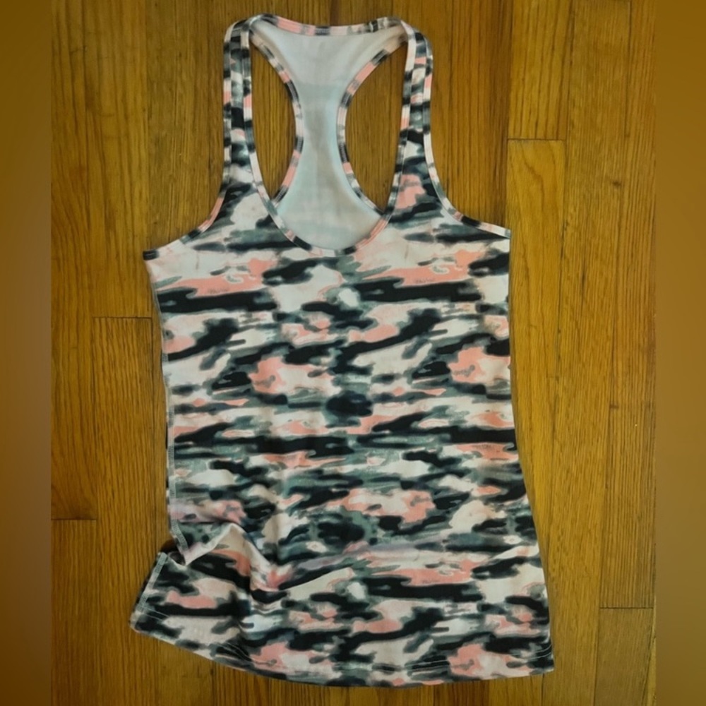 Lululemon Wamo Camo Tank Top